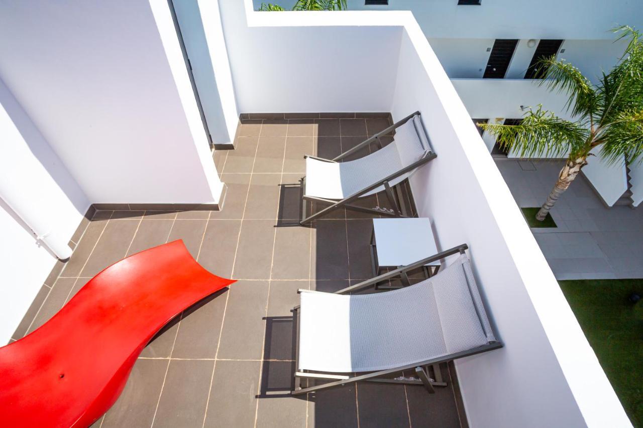 Migjorn Ibiza Suites & Spa Playa d'en Bossa Exterior foto