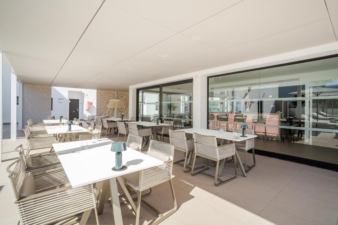 Migjorn Ibiza Suites & Spa Playa d'en Bossa Exterior foto