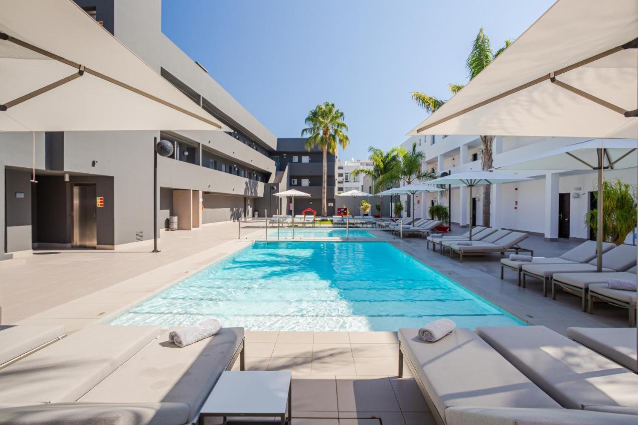 Migjorn Ibiza Suites & Spa Playa d'en Bossa Exterior foto