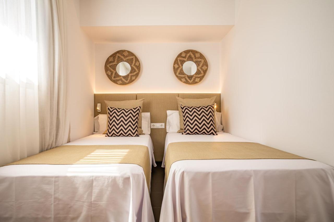 Migjorn Ibiza Suites & Spa Playa d'en Bossa Exterior foto