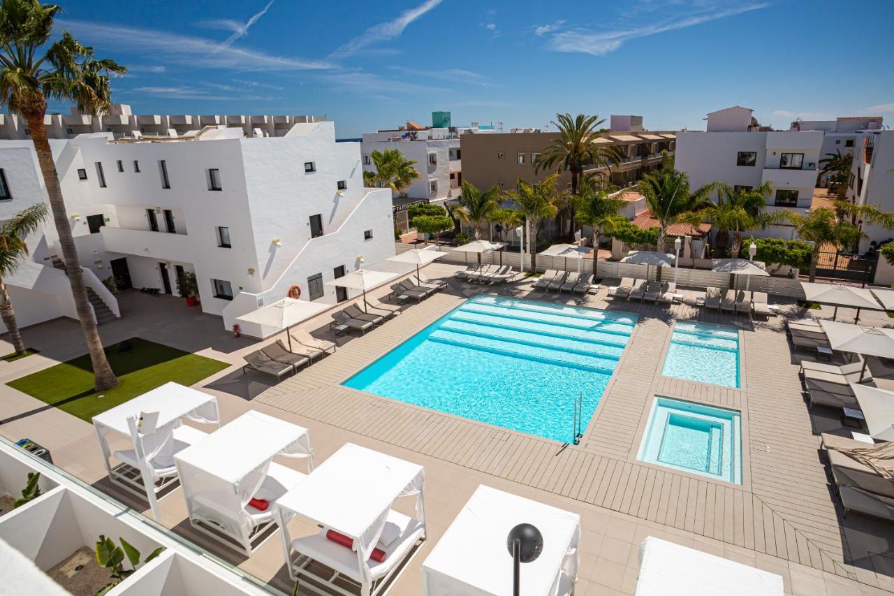 Migjorn Ibiza Suites & Spa Playa d'en Bossa Exterior foto