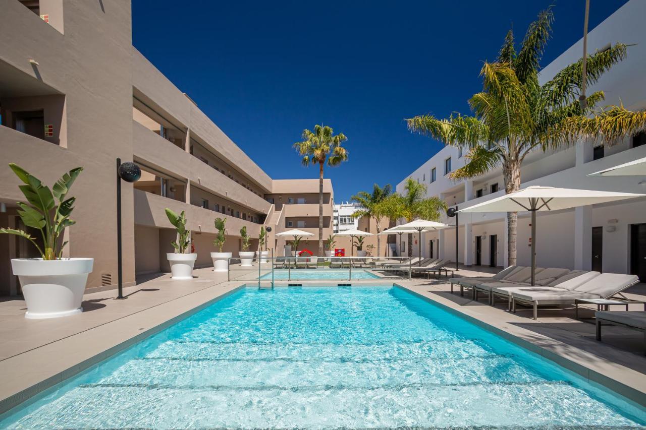 Migjorn Ibiza Suites & Spa Playa d'en Bossa Exterior foto