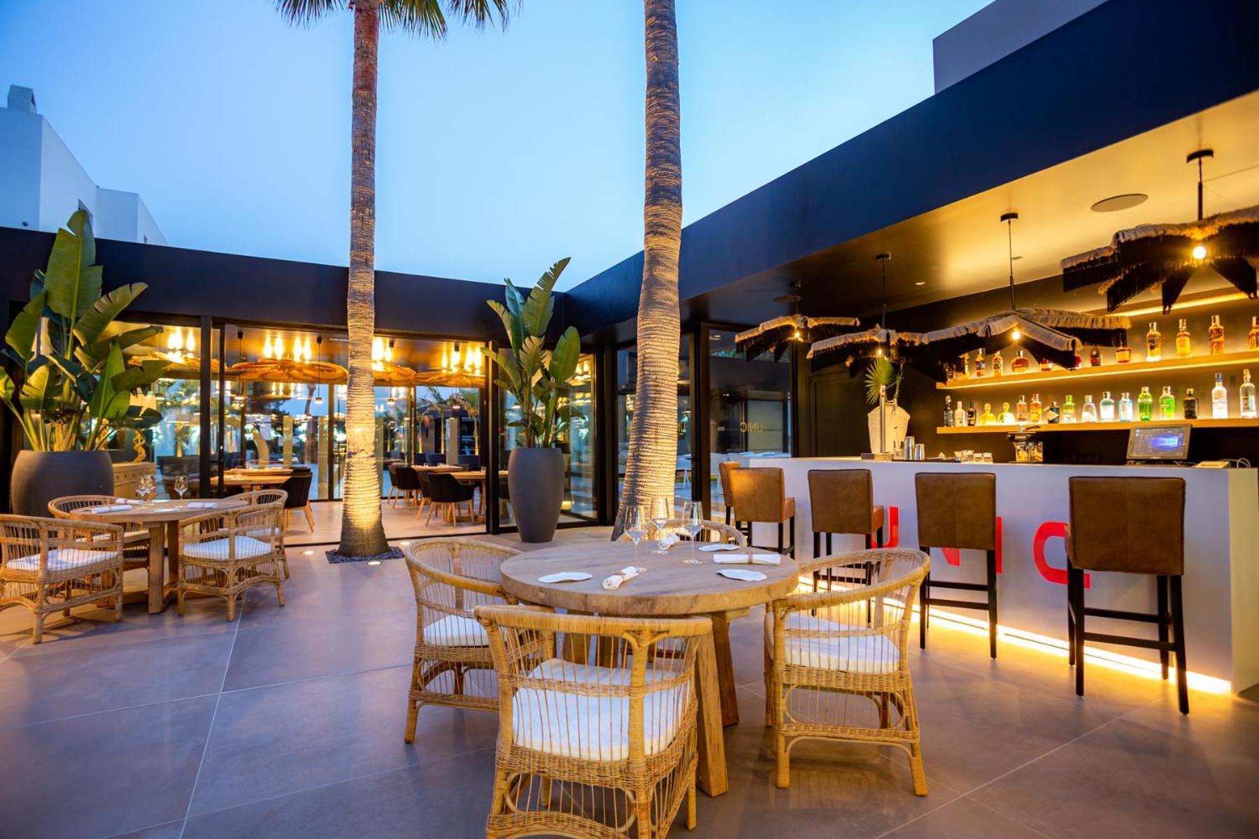 Migjorn Ibiza Suites & Spa Playa d'en Bossa Exterior foto