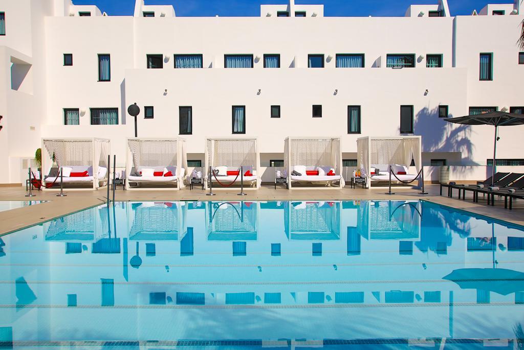 Migjorn Ibiza Suites & Spa Playa d'en Bossa Exterior foto